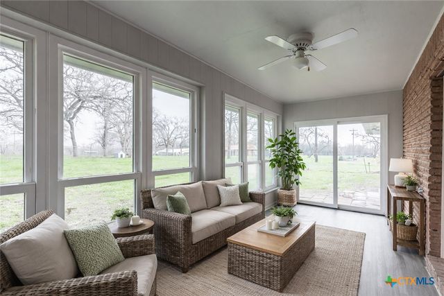 3534 US Highway 90a, Gonzales, TX 78629