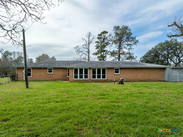 3534 US Highway 90a, Gonzales, TX 78629