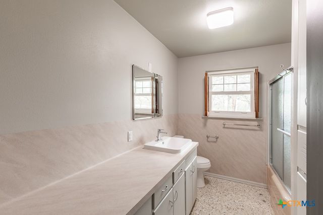 3534 US Highway 90a, Gonzales, TX 78629