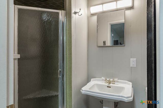 3534 US Highway 90a, Gonzales, TX 78629