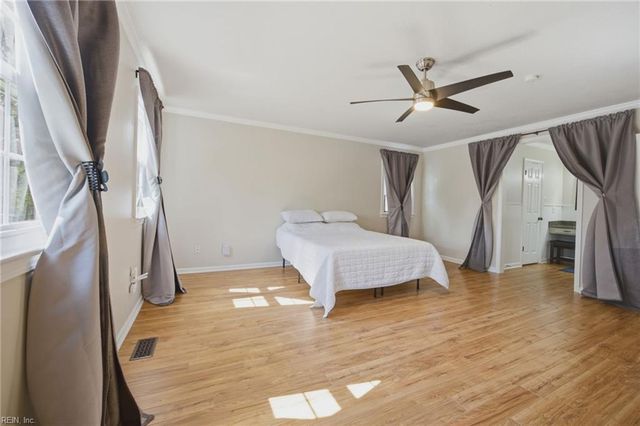 5237 Brockie ST, Virginia Beach, VA 23464