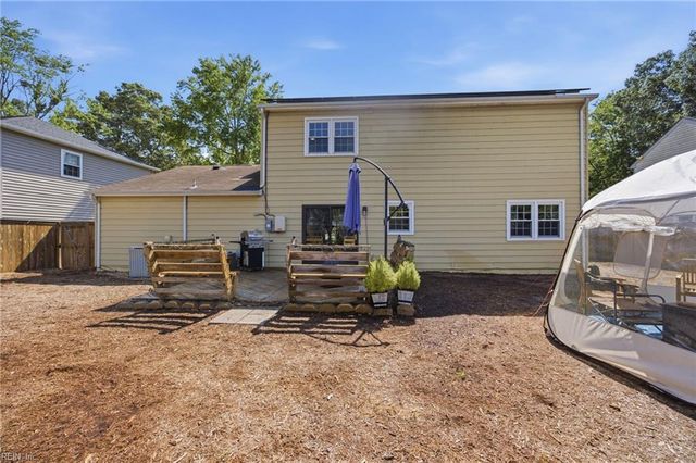 5237 Brockie ST, Virginia Beach, VA 23464