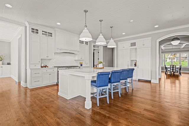 2427 E HIGHPOND CROSSING, Appleton, WI 54913