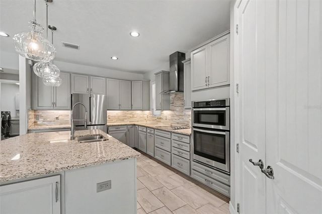 11610 DUBLIN GRAFTON DRIVE, Riverview, FL 33579