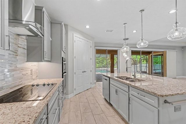 11610 DUBLIN GRAFTON DRIVE, Riverview, FL 33579