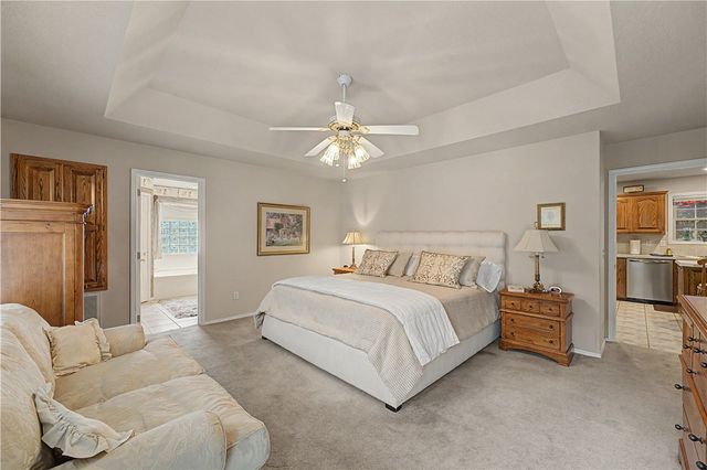 82 Cullen Hills Drive, Bella Vista, AR 72715