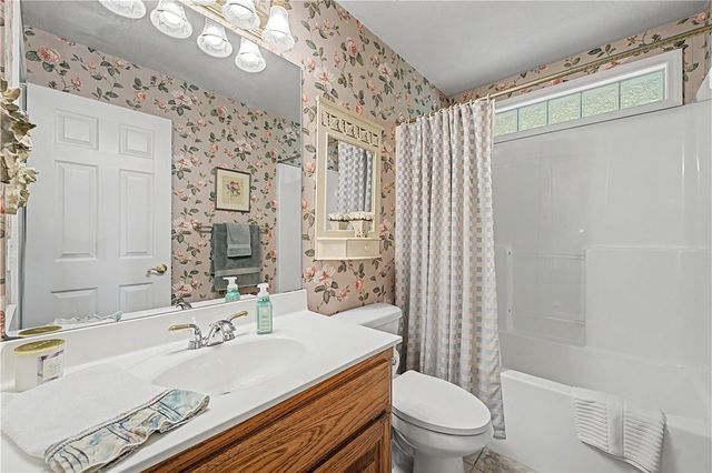 82 Cullen Hills Drive, Bella Vista, AR 72715