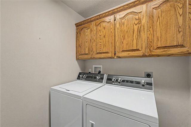 82 Cullen Hills Drive, Bella Vista, AR 72715