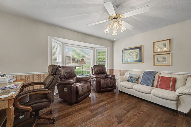 82 Cullen Hills Drive, Bella Vista, AR 72715