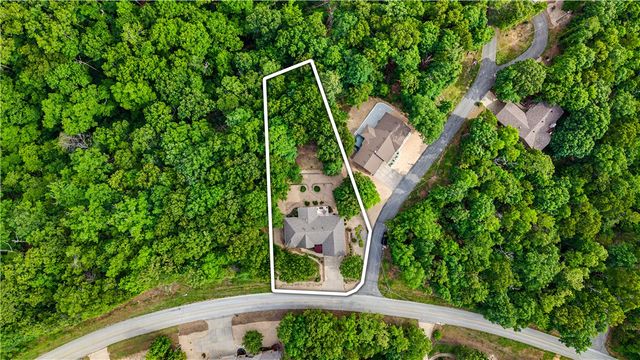 82 Cullen Hills Drive, Bella Vista, AR 72715