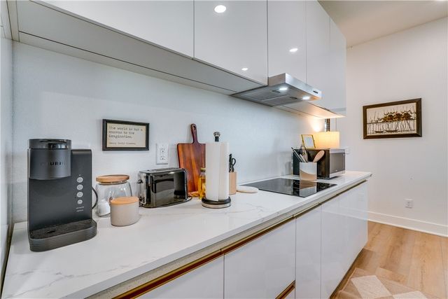27257 Sunset Beach Lane, Eagle Rock, MO 65641