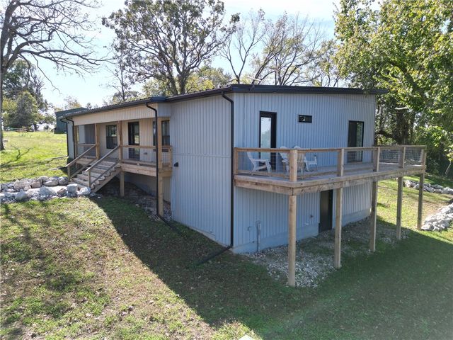 27257 Sunset Beach Lane, Eagle Rock, MO 65641