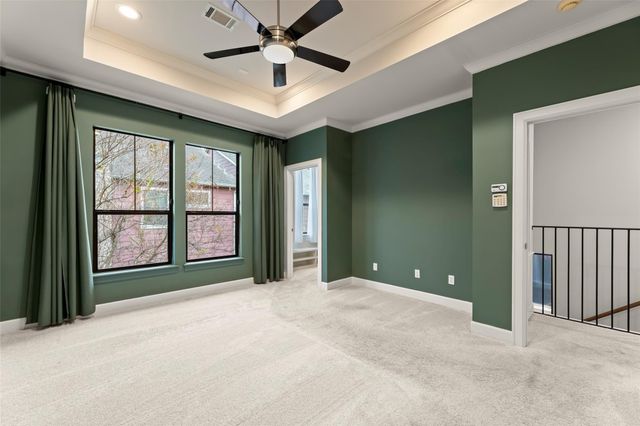 1006 Yale Street, Houston, TX 77008