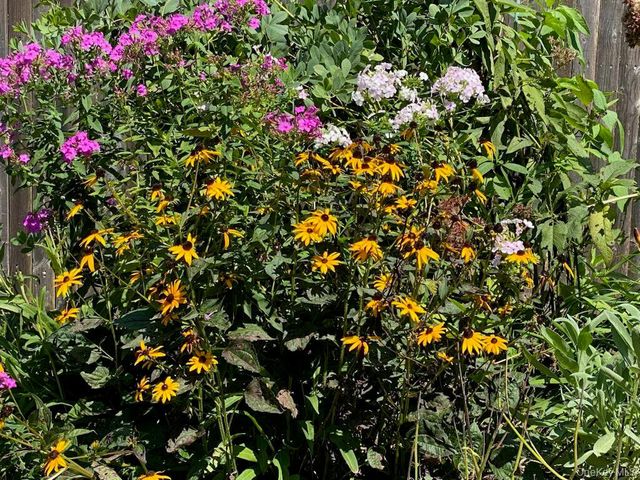 5 Shawmont Lane, Stony Brook, NY 11790