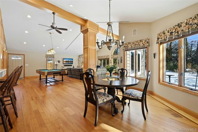 5 Shawmont Lane, Stony Brook, NY 11790