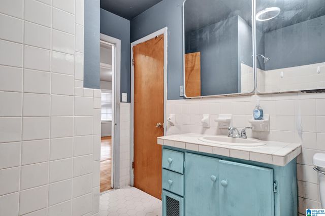2001 E PRINCETON AVENUE, Tarrant, AL 35217