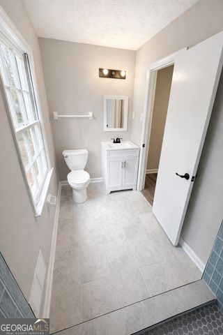 2802 Leisure Woods Lane, Decatur, GA 30034