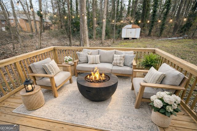 2802 Leisure Woods Lane, Decatur, GA 30034