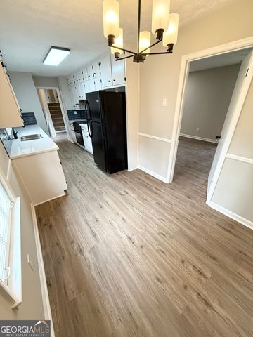 2802 Leisure Woods Lane, Decatur, GA 30034