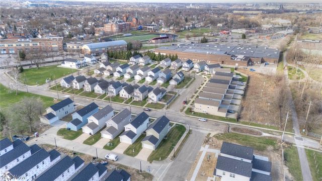 3558 E 71st Street, Cleveland, OH 44105