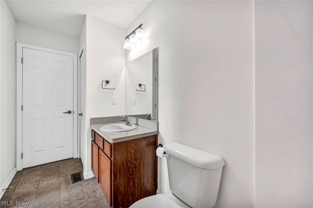 3558 E 71st Street, Cleveland, OH 44105