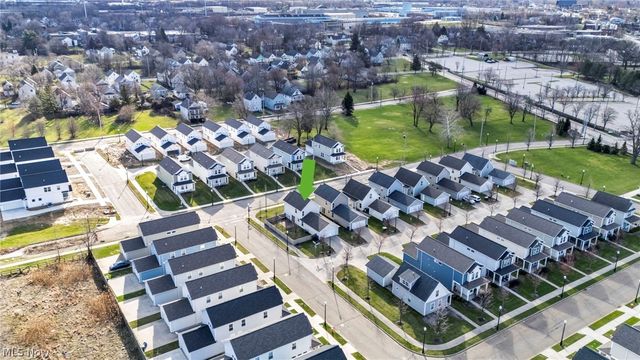 3558 E 71st Street, Cleveland, OH 44105