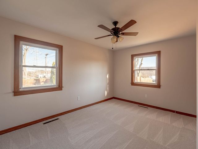 574 Hitchcock Avenue, Lisle, IL 60532