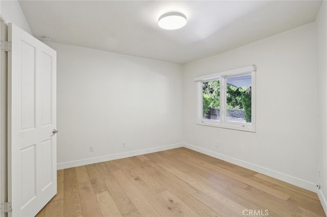 4900 Queen Victoria, Woodland Hills, CA 91364