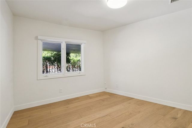 4900 Queen Victoria, Woodland Hills, CA 91364