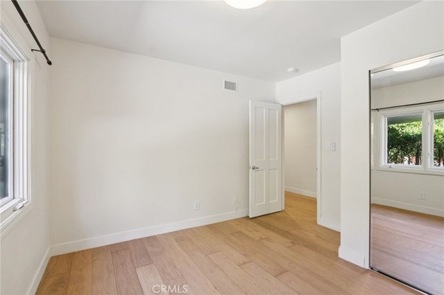 4900 Queen Victoria, Woodland Hills, CA 91364