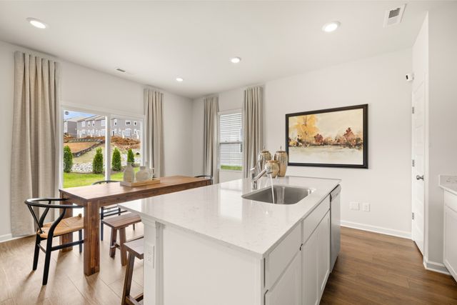 1006 Gleaning Court, Murfreesboro, TN 37127