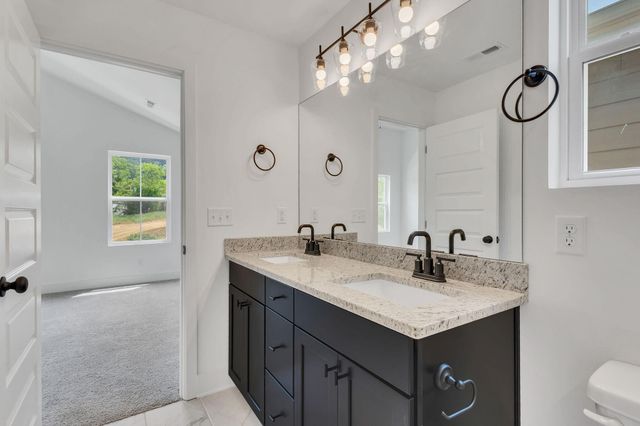 1827 Cotton Way, Chattanooga, TN 37404