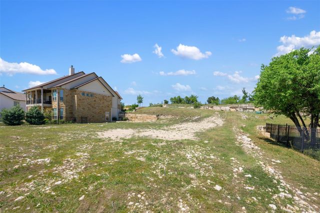 1705 Cantina Sky DR, Leander, TX 78641