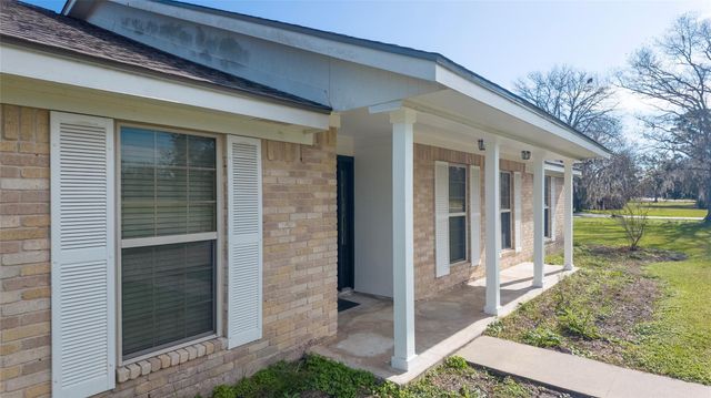 103 County Road 313, Sweeny, TX 77480