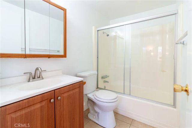 9007 Columbine, California City, CA 93505