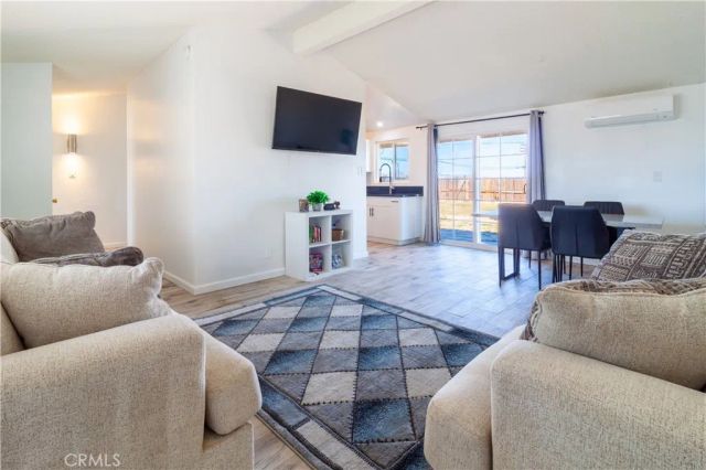 9007 Columbine, California City, CA 93505