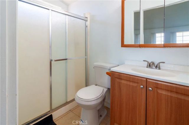 9007 Columbine, California City, CA 93505