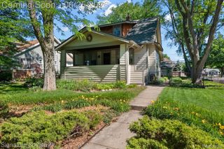 233 E Farnum Avenue, Royal Oak, MI 48067