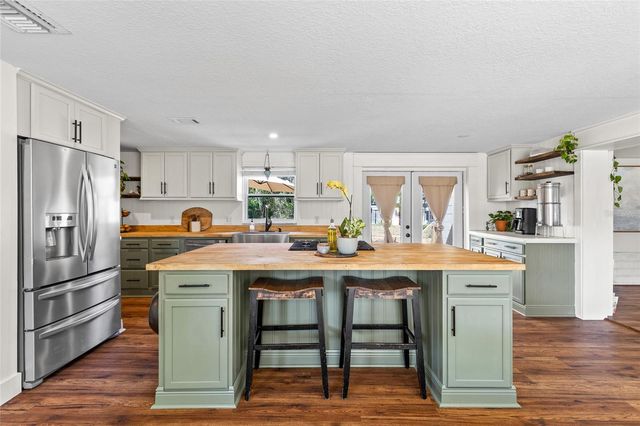 17409 DIVISION STREET, Montverde, FL 34756