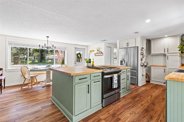 17409 DIVISION STREET, Montverde, FL 34756