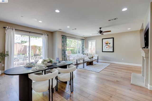 3956 JORDAN RANCH DR, Dublin, CA 94568