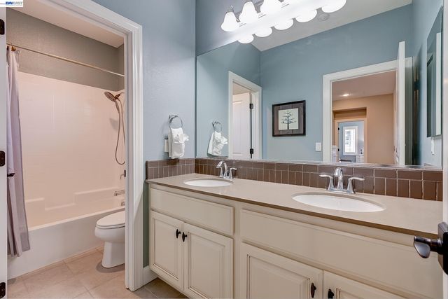 3956 JORDAN RANCH DR, Dublin, CA 94568