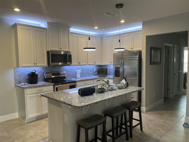 17663 TURNING LEAF CIRCLE, Land O Lakes, FL 34638