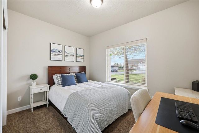 9122 N K St, Spokane, WA 99208