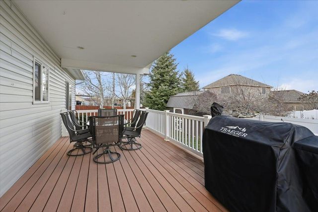 9122 N K St, Spokane, WA 99208