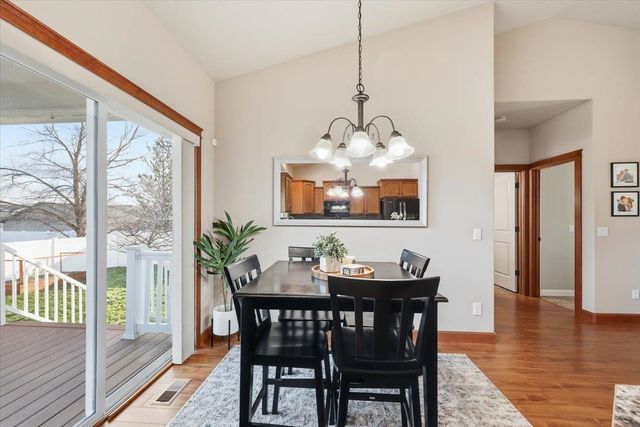 9122 N K St, Spokane, WA 99208