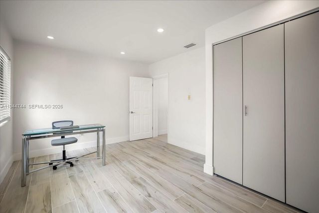 70 NW 47th Ter, Miami, FL 33127