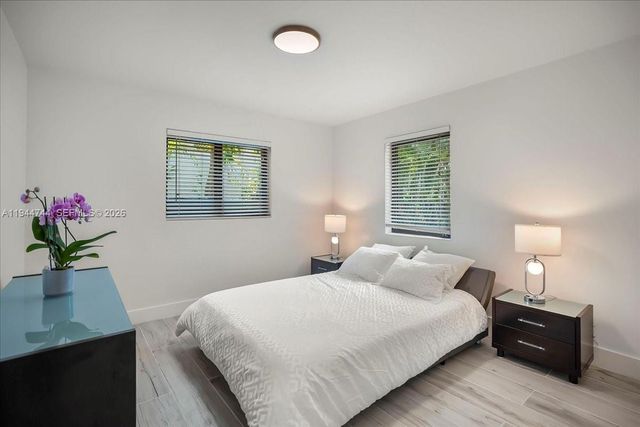 70 NW 47th Ter, Miami, FL 33127