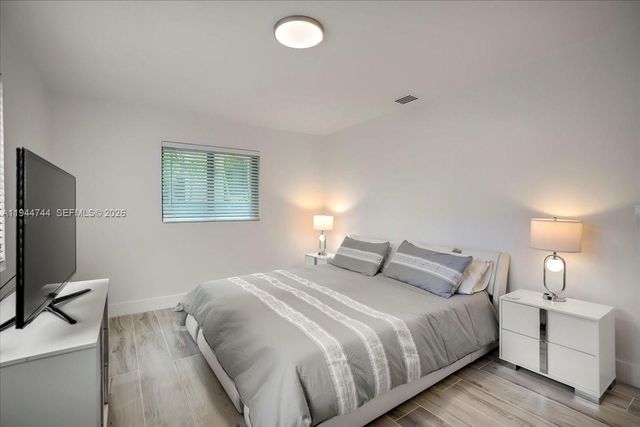 70 NW 47th Ter, Miami, FL 33127