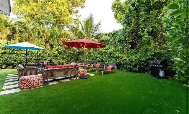 70 NW 47th Ter, Miami, FL 33127